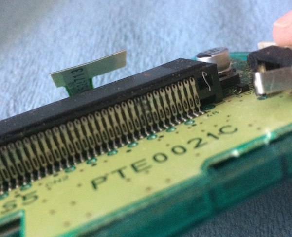 Green WonderSwan cartridge slot corrosion