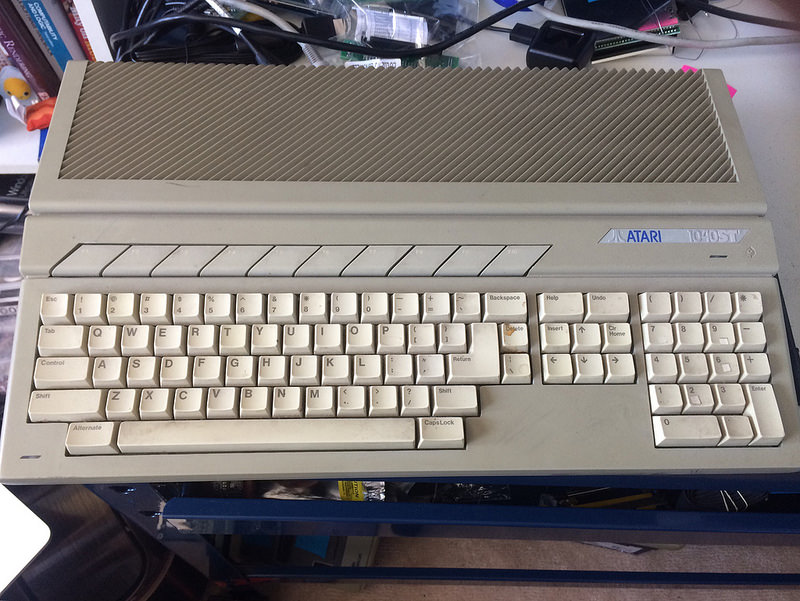 OG Atari 1040STF