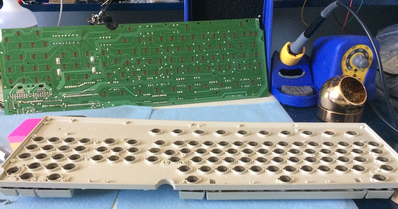 Atari ST keyboard dismantled