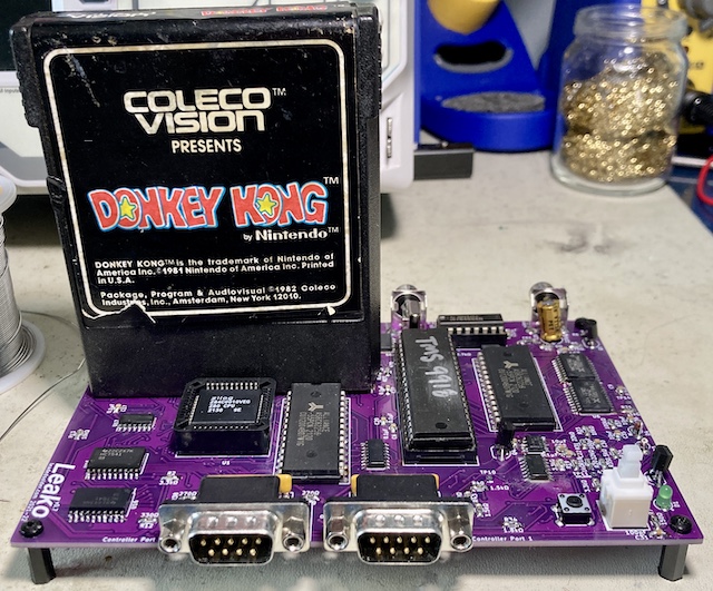 The missing 74LS541s have been installed, and the Donkey Kong cartridge is inserted.