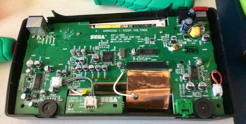 Opened up, the back of the daughterboard