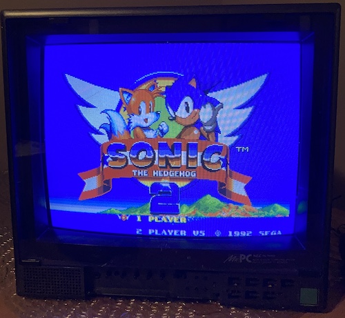 The Sonic 2 title screen looks great. The black outlines and details on Tails' and Sonic's hands are still crisp.