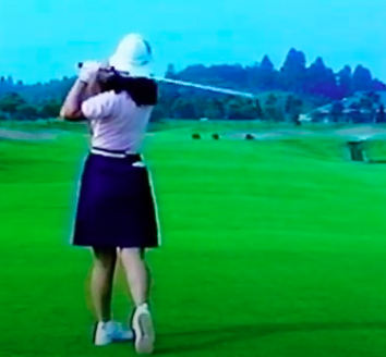 Our protagonist hammers the ball at one of Japan's surprisingly large golf courses.