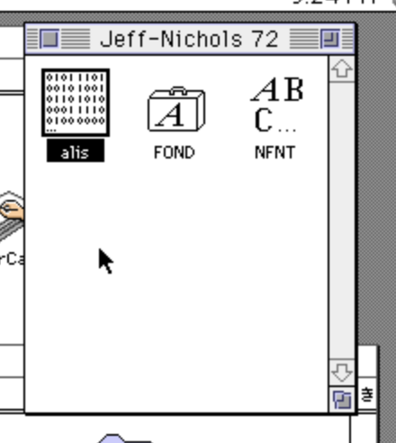 The font is opened in ResEdit, showing an alis resource, a FOND resource, and an nfnt resource.