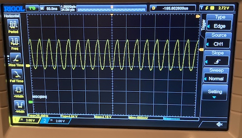 The 28MHz clock is present at R33. The Rigol's frequency counter is not dead-on.