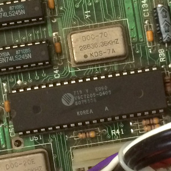 Tandy 1000SX light blue chip, U51