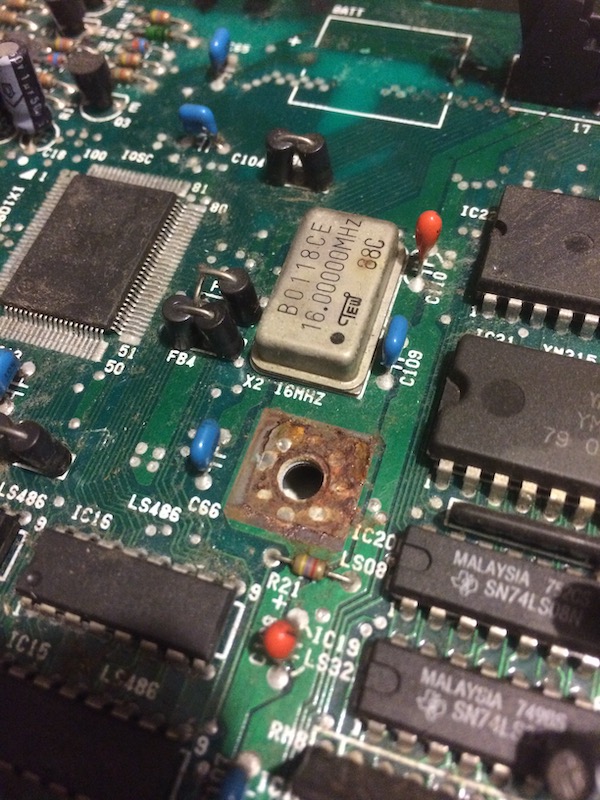 The copper hole in the middle of the board is extremely rusty.